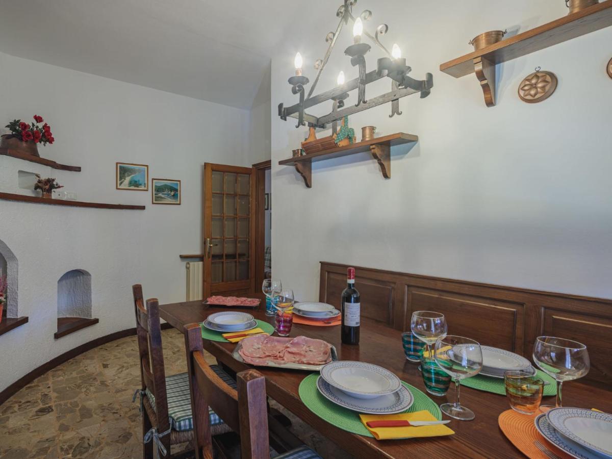 Apartment Barbara By Interhome Corsanico-Bargecchia Екстериор снимка